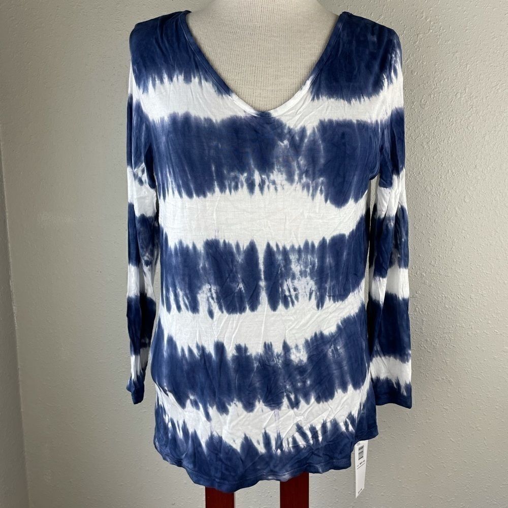 NWT Passports Blue & White Tie Dye Style Top